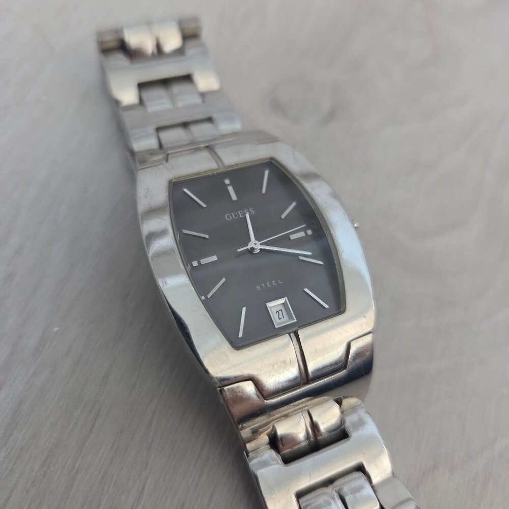 GUESS Analog Watch Womens Silver Wristwatch Bracelet SMALL WRIST - Picture 2 of 7